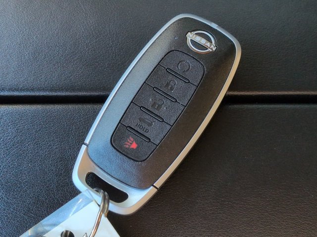 Used 2026 Nissan Rogue SV AWD/4WD image 27