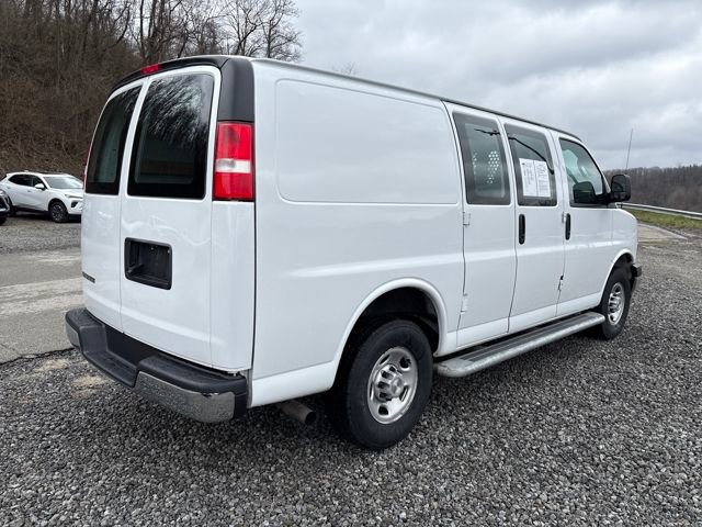 Used 2024 Chevrolet Express 2500 w/ Driver Convenience Package image 5