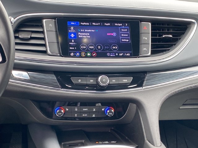 Certified 2024 Buick Enclave Essence w/ Sport Touring Edition FWD image 10
