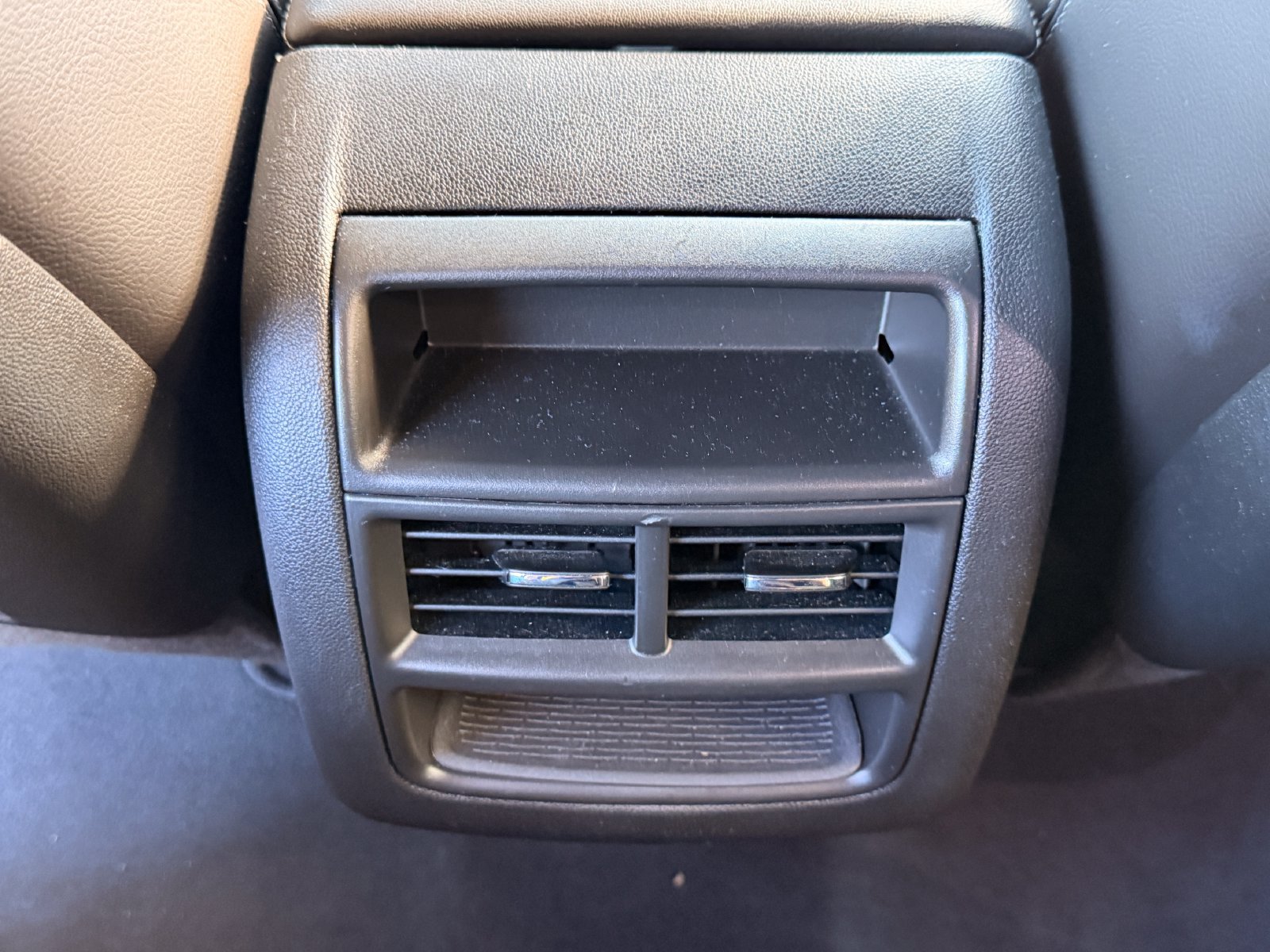Used 2022 Cadillac XT5 Luxury AWD/4WD image 15