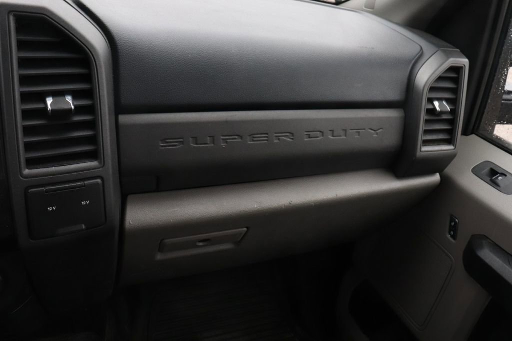 Used 2021 Ford F550 2WD Regular Cab Super Duty image 14