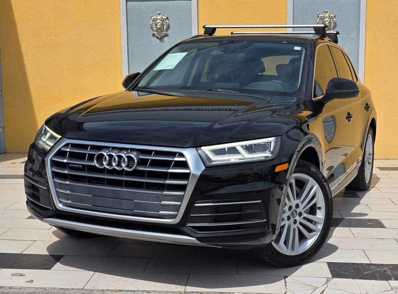 Used 2020 Audi Q5 2.0T Premium Plus w/ Premium Plus Package AWD/4WD image 3