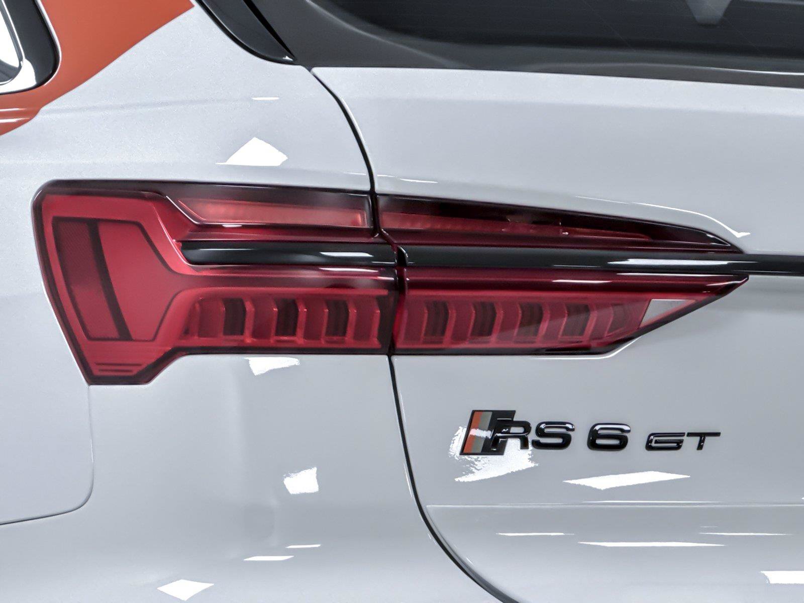 Certified 2025 Audi RS 6 performance AWD/4WD image 27