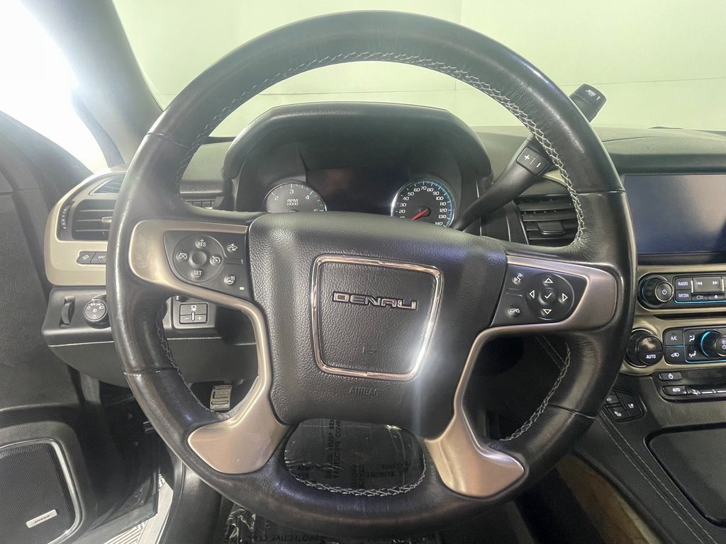 Used 2018 GMC Yukon Denali w/ Denali Ultimate Package image 16