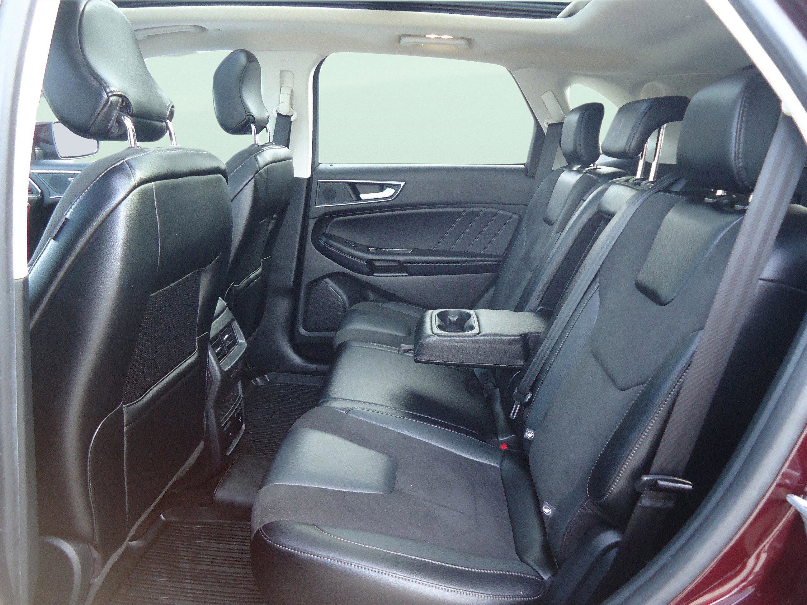 Used 2018 Ford Edge Sport w/ Equipment Group 401A AWD/4WD image 30