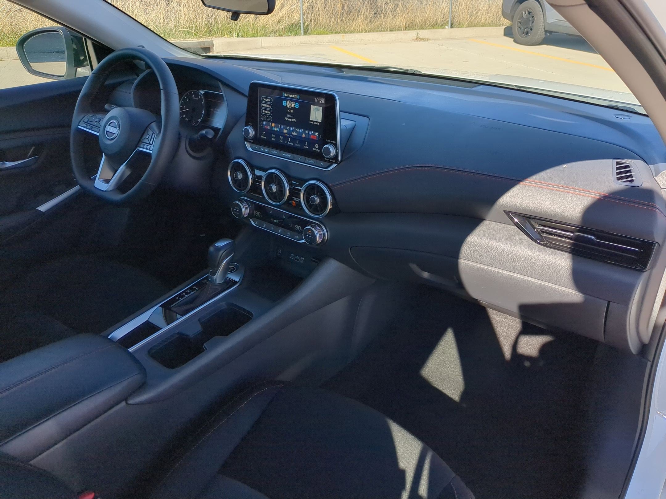 Used 2025 Nissan Sentra SR image 28