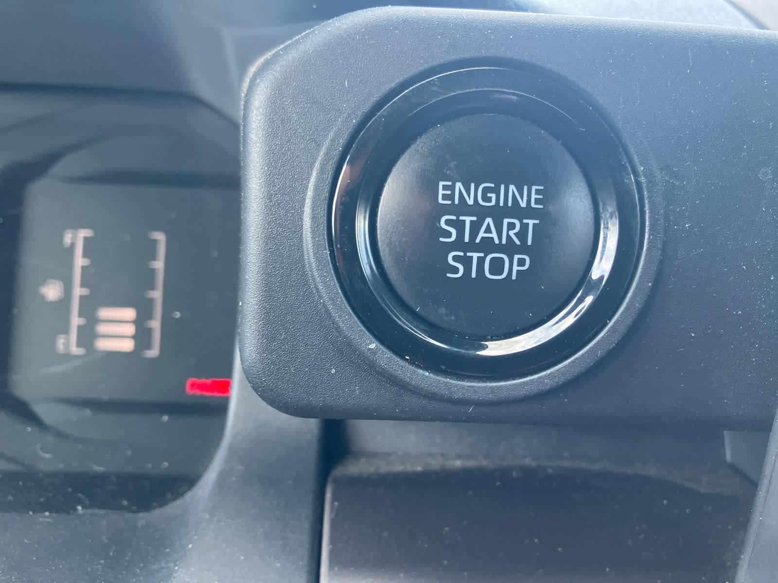 Certified 2024 Toyota Tacoma SR5 image 23