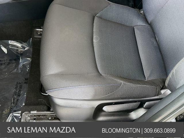 Used 2024 Toyota Corolla Cross SE w/ Moonroof Package image 18