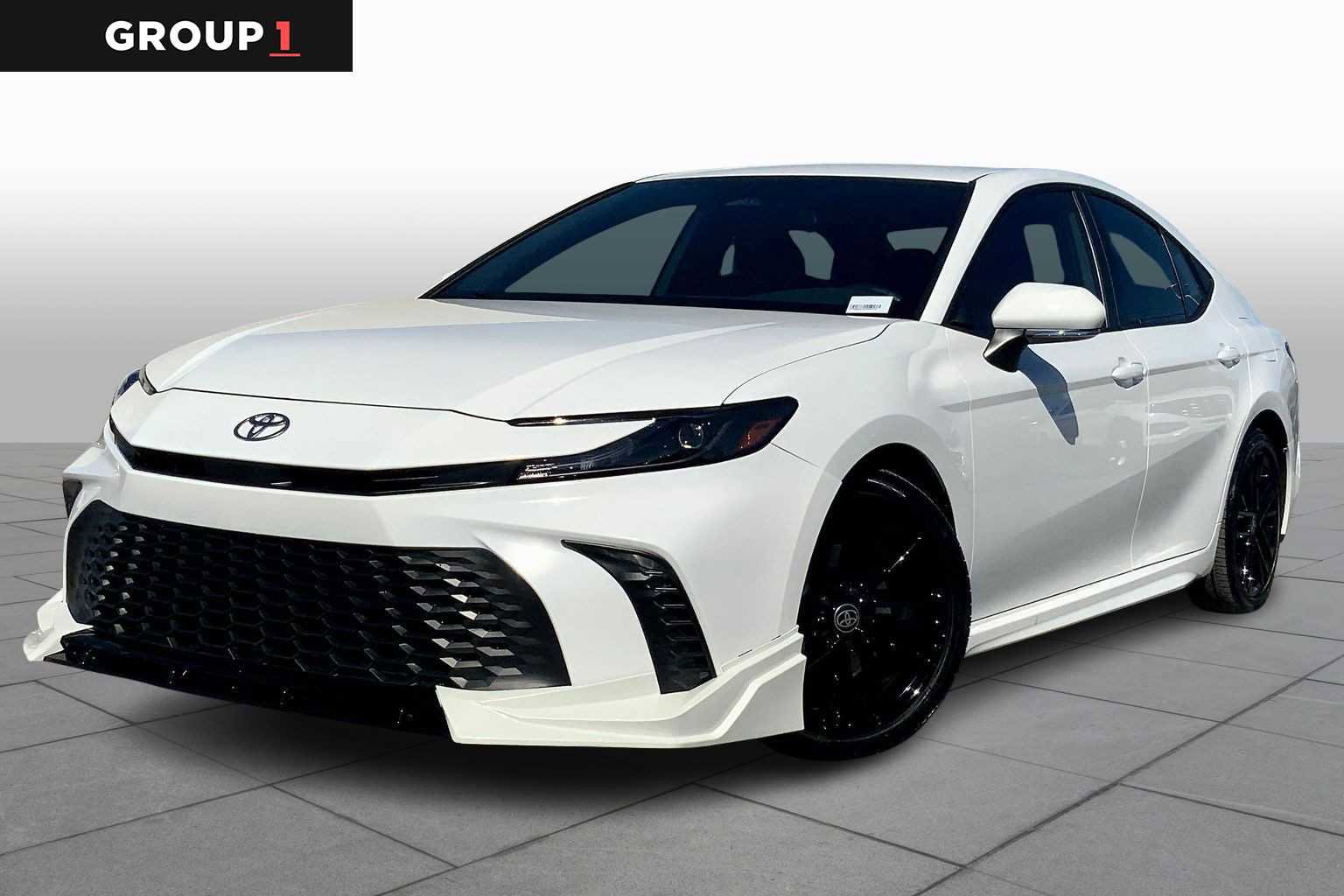 Used 2025 Toyota Camry SE