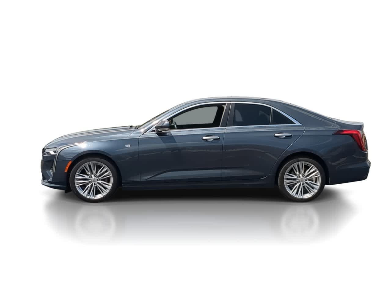 Used 2025 Cadillac CT4 Premium Luxury RWD image 5