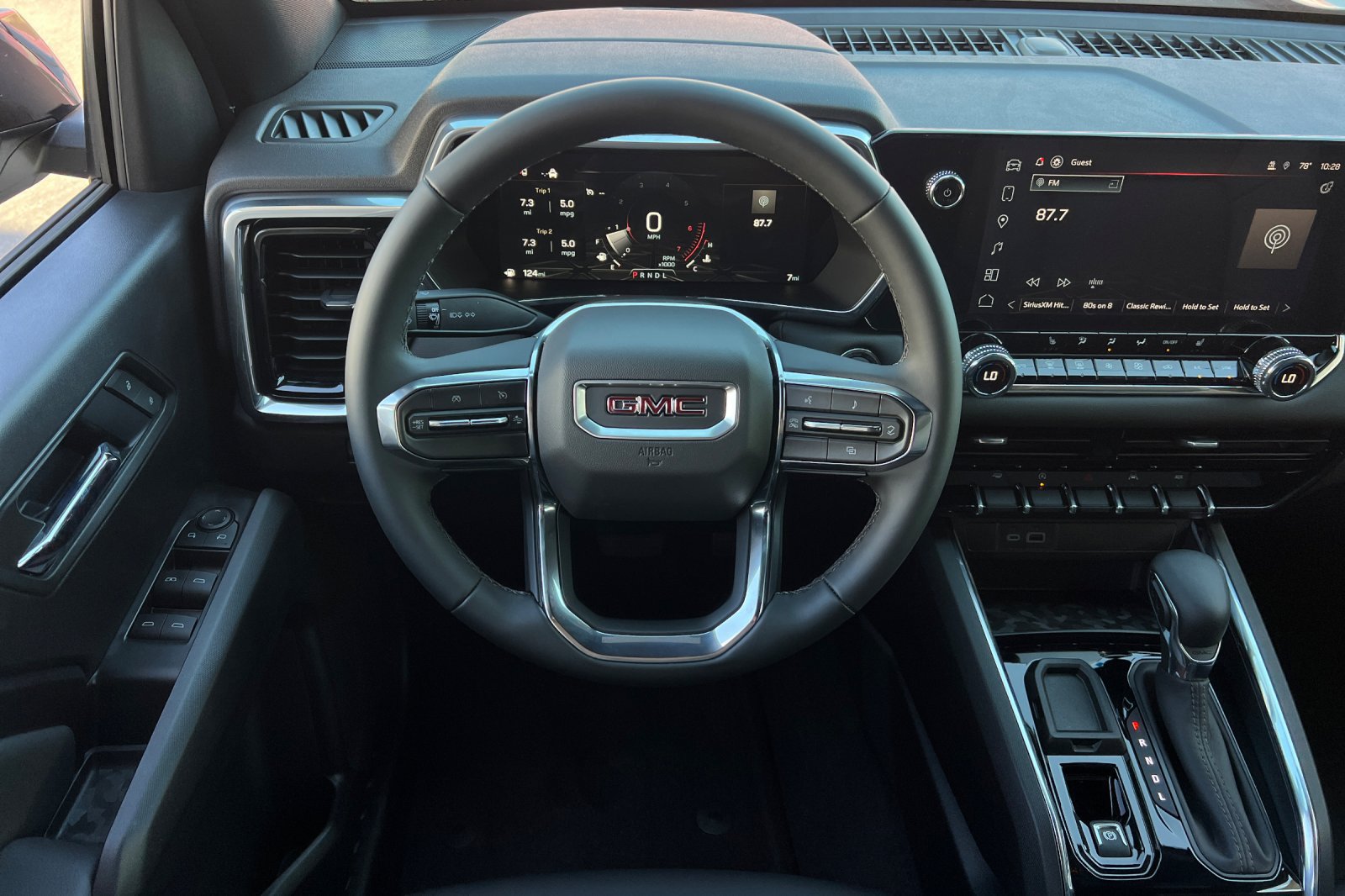 New 2026 GMC Canyon Elevation w/ Convenience Package RWD image 14