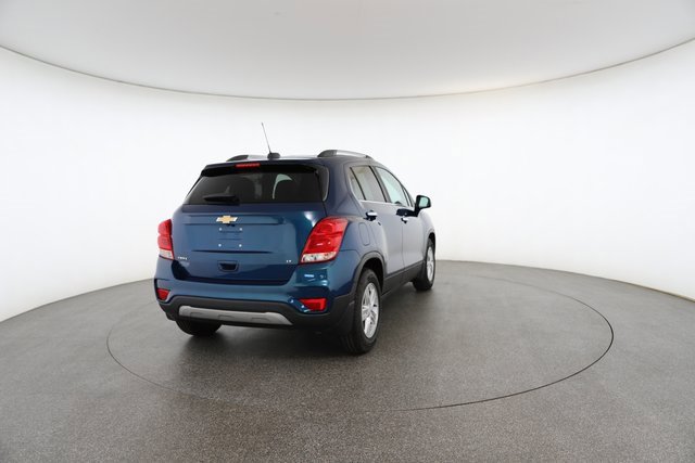 Used 2019 Chevrolet Trax LT w/ LT Convenience Package image 16