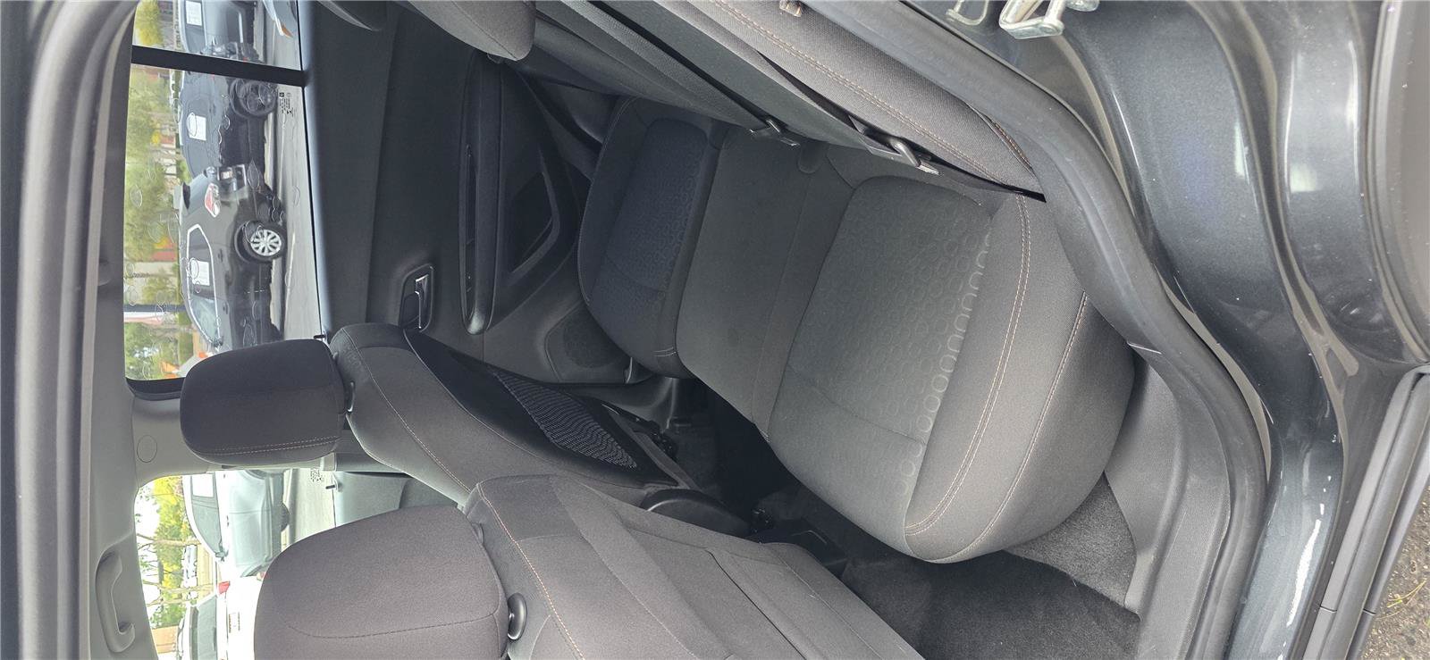 Used 2020 Chevrolet Trax LS FWD image 21