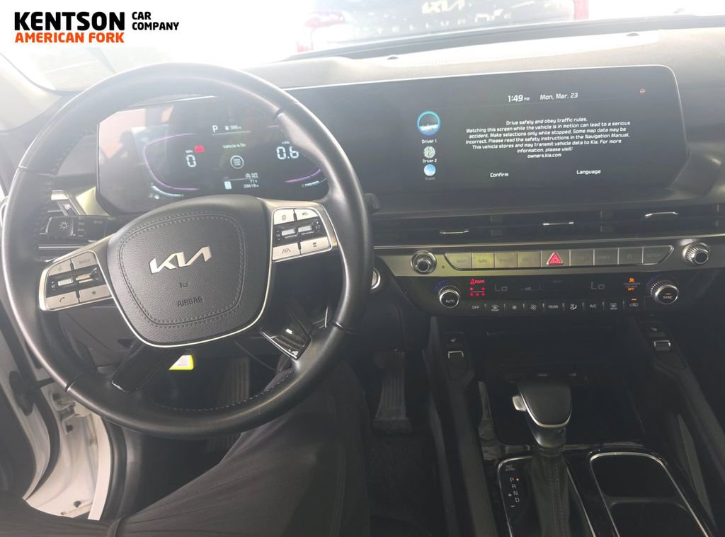 Used 2025 Kia Telluride S image 15