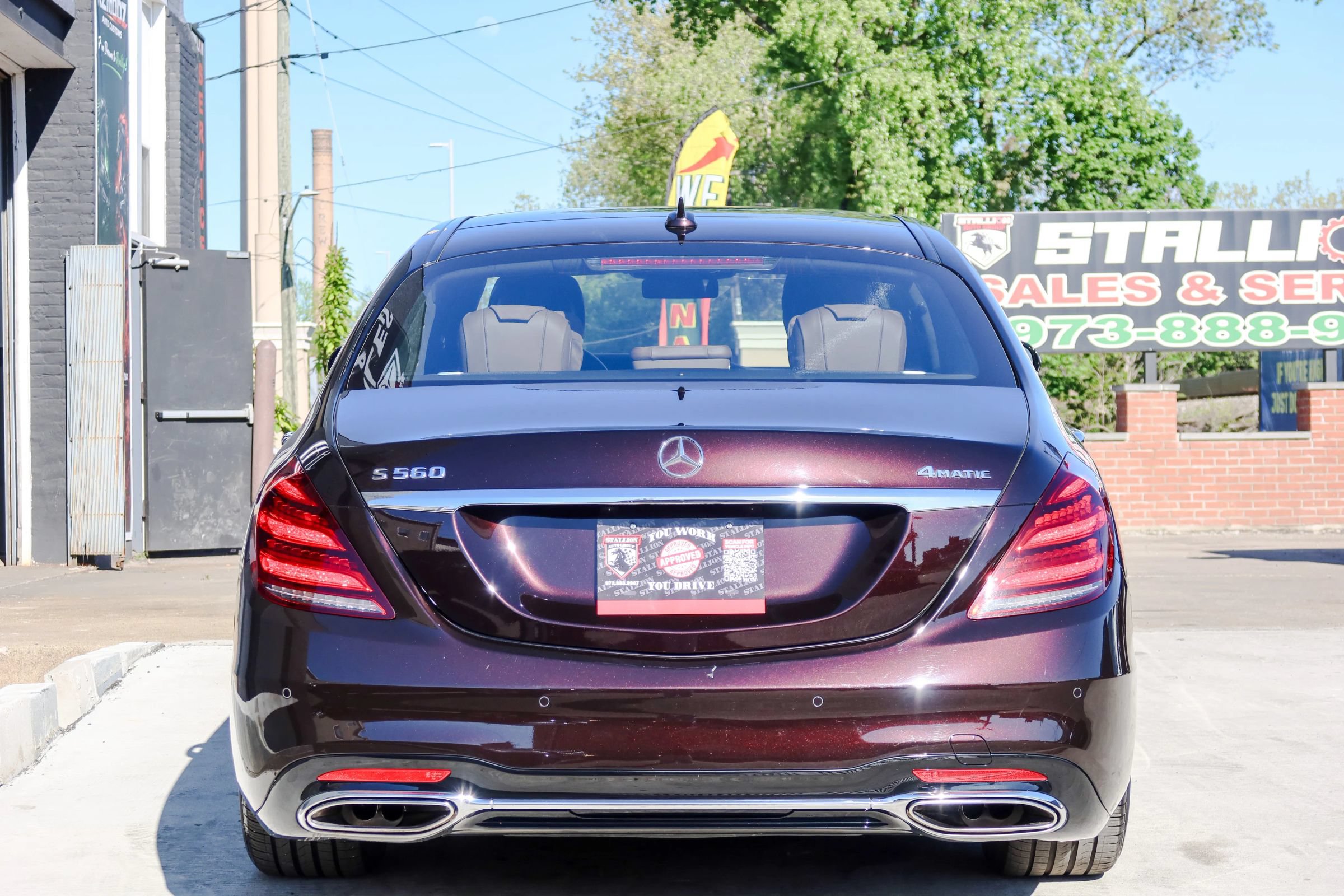 Used 2018 Mercedes-Benz S 560 4MATIC Sedan image 7
