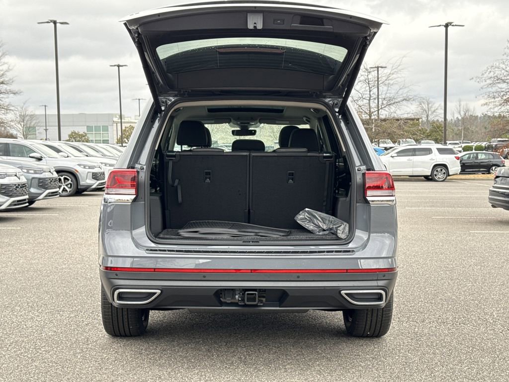 New 2026 Volkswagen Atlas SE image 16