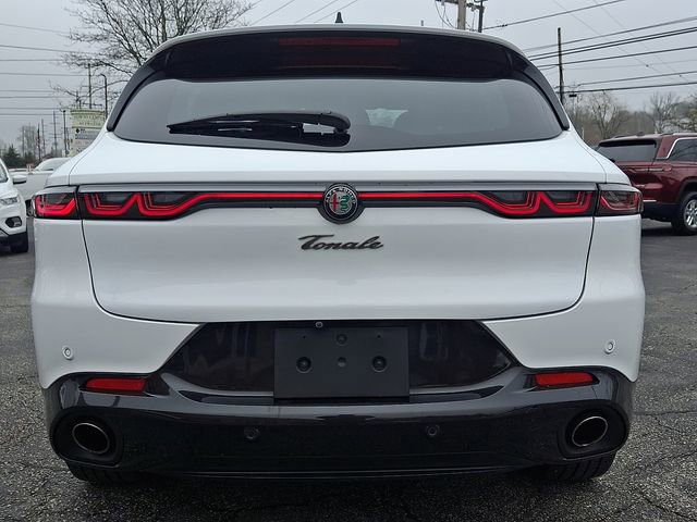 Used 2024 Alfa Romeo Tonale Veloce w/ Active Assist Package image 5