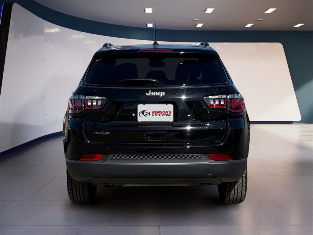 New 2026 Jeep Compass Latitude image 4