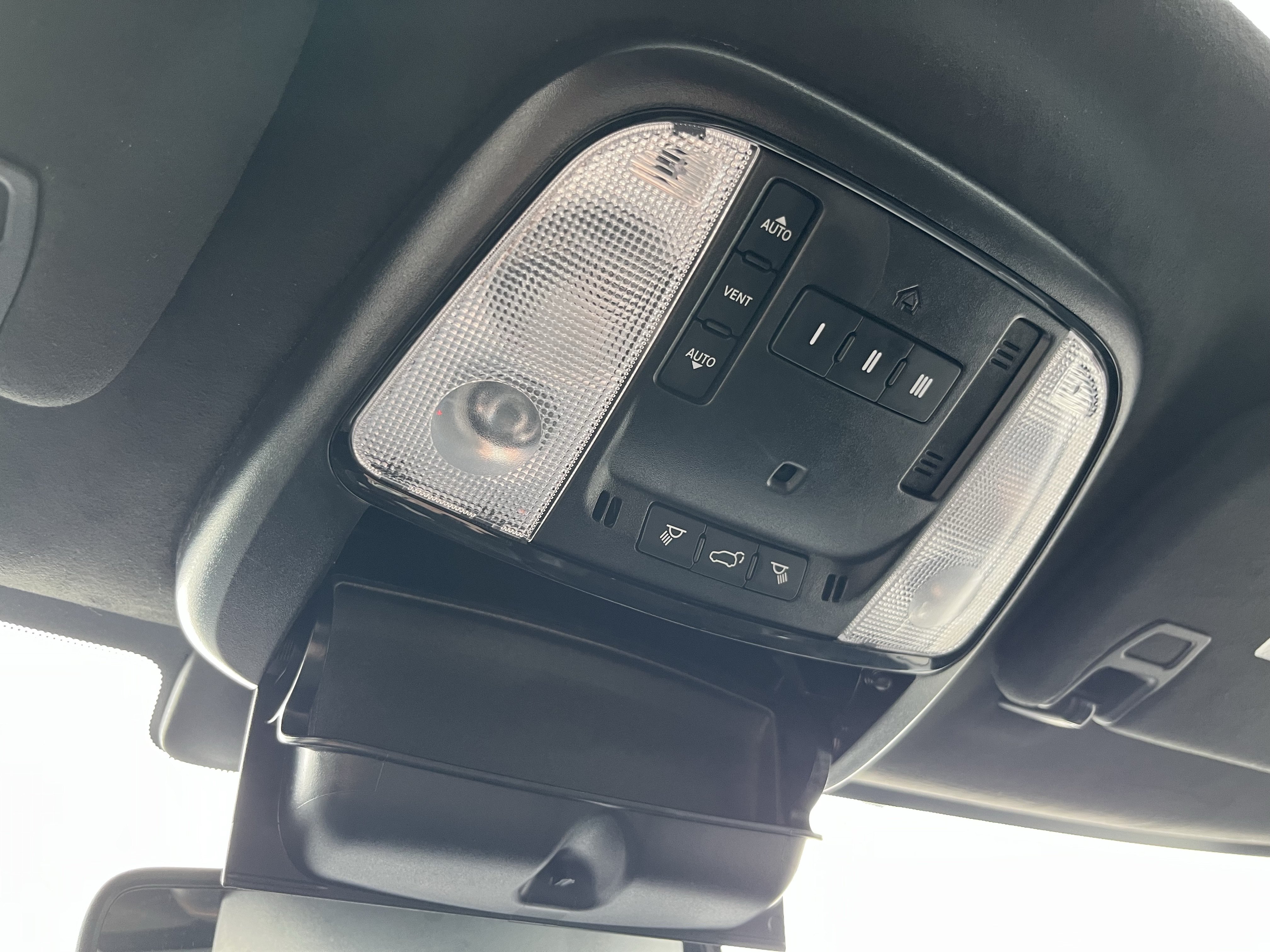 Used 2025 Dodge Durango R/T AWD/4WD image 40