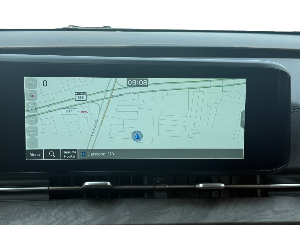 Used 2024 Kia Carnival SX FWD image 15