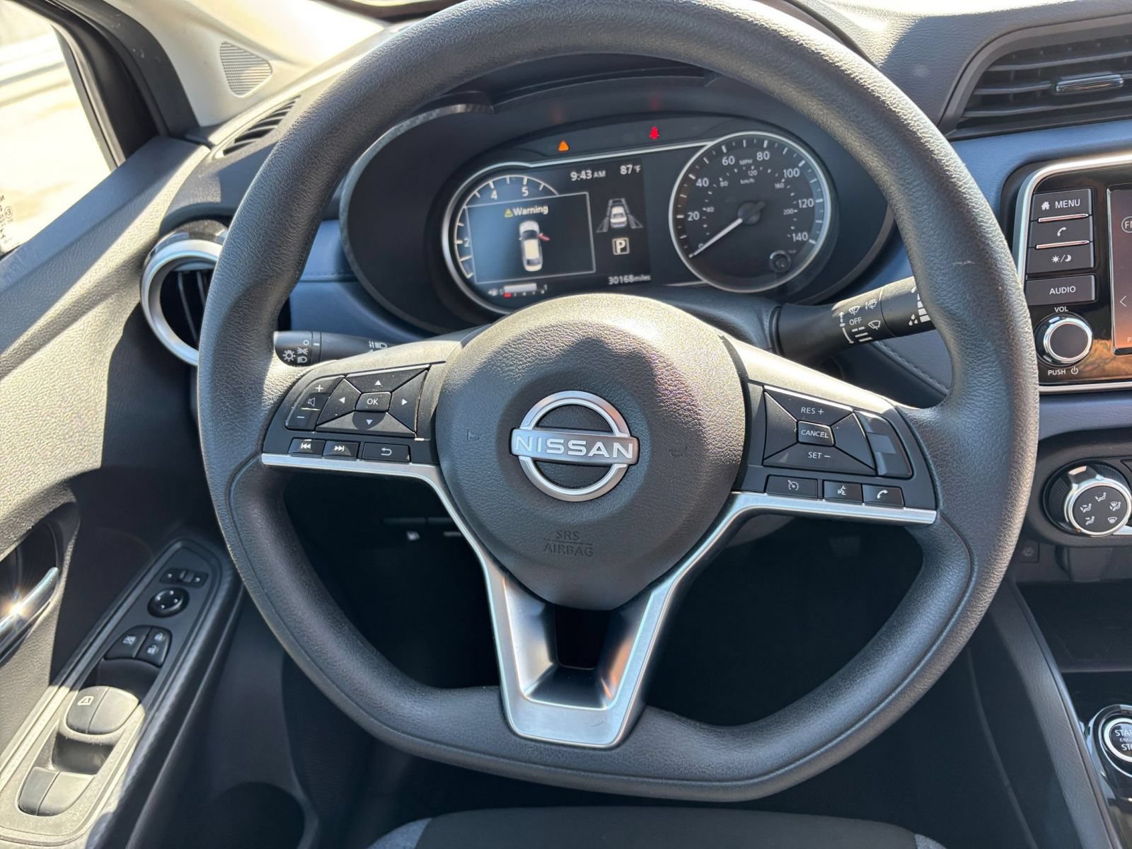 Used 2025 Nissan Versa SV FWD image 27