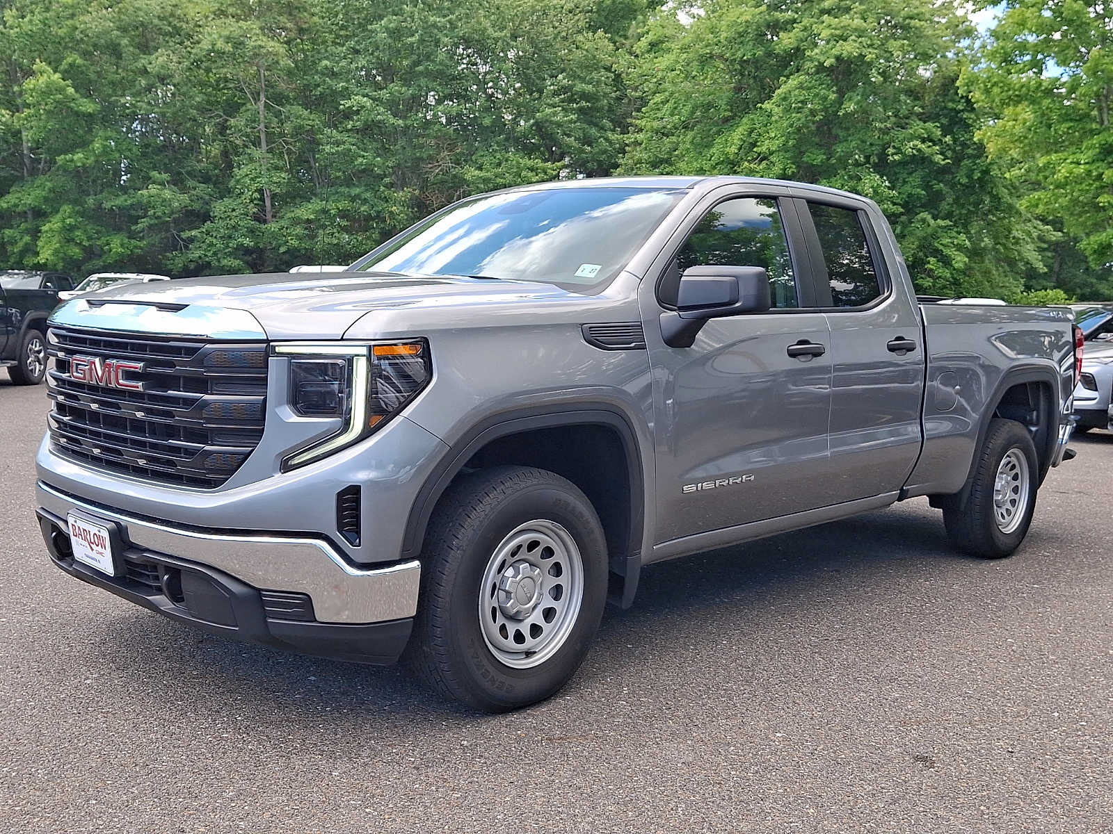Used 2023 GMC Sierra 1500 Pro w/ Pro Value Package AWD/4WD image 3