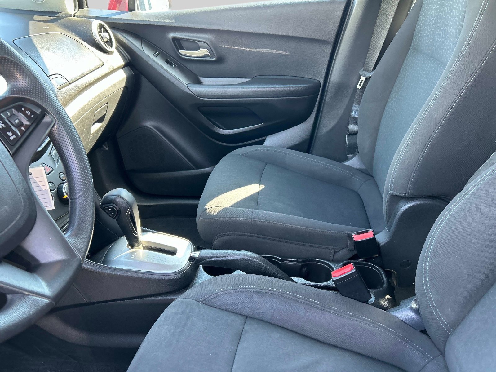 Used 2015 Chevrolet Trax LS w/ LPO, Protection Package FWD image 18