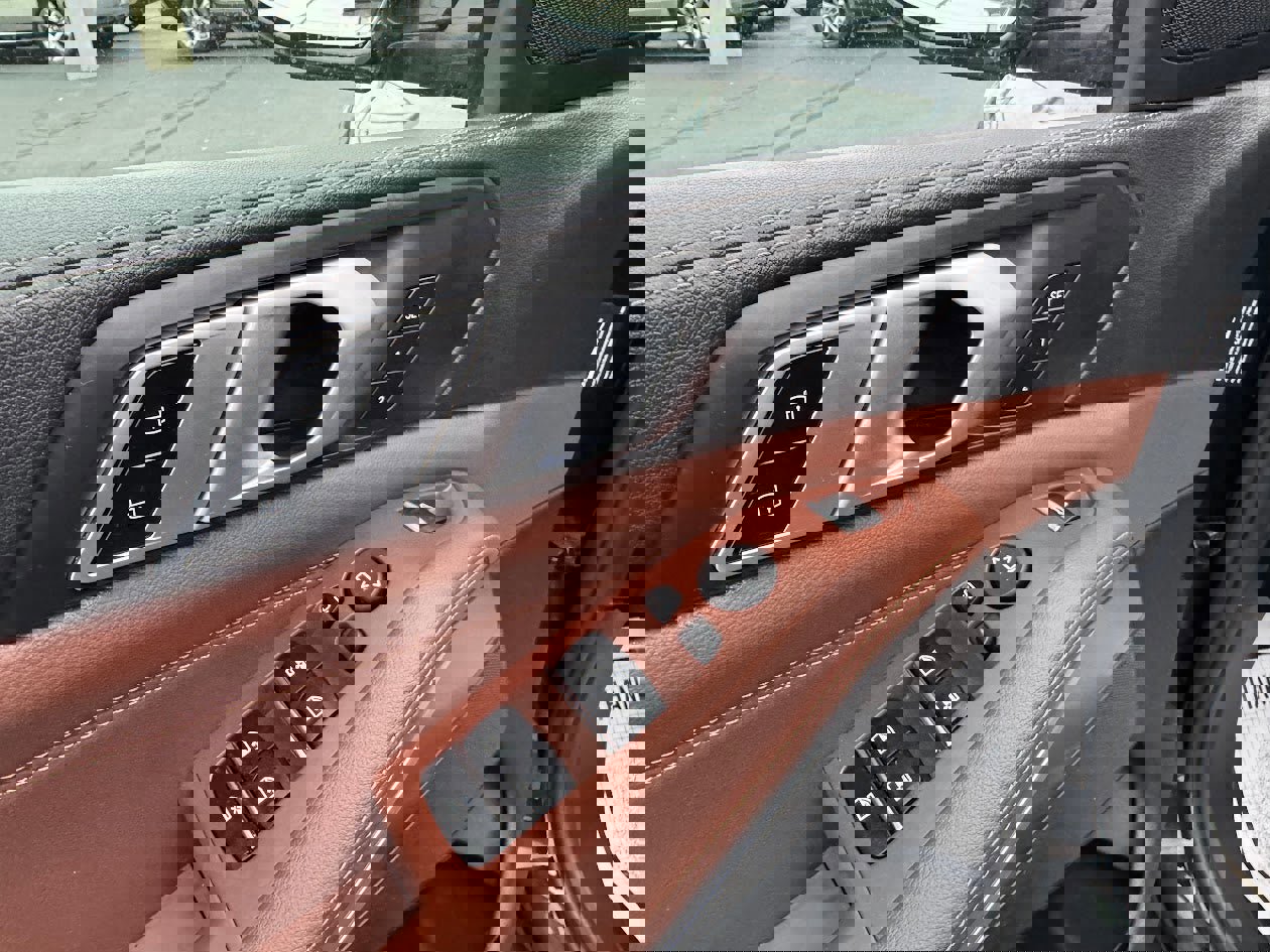 Used 2019 BMW X5 xDrive40i w/ Convenience Package image 17