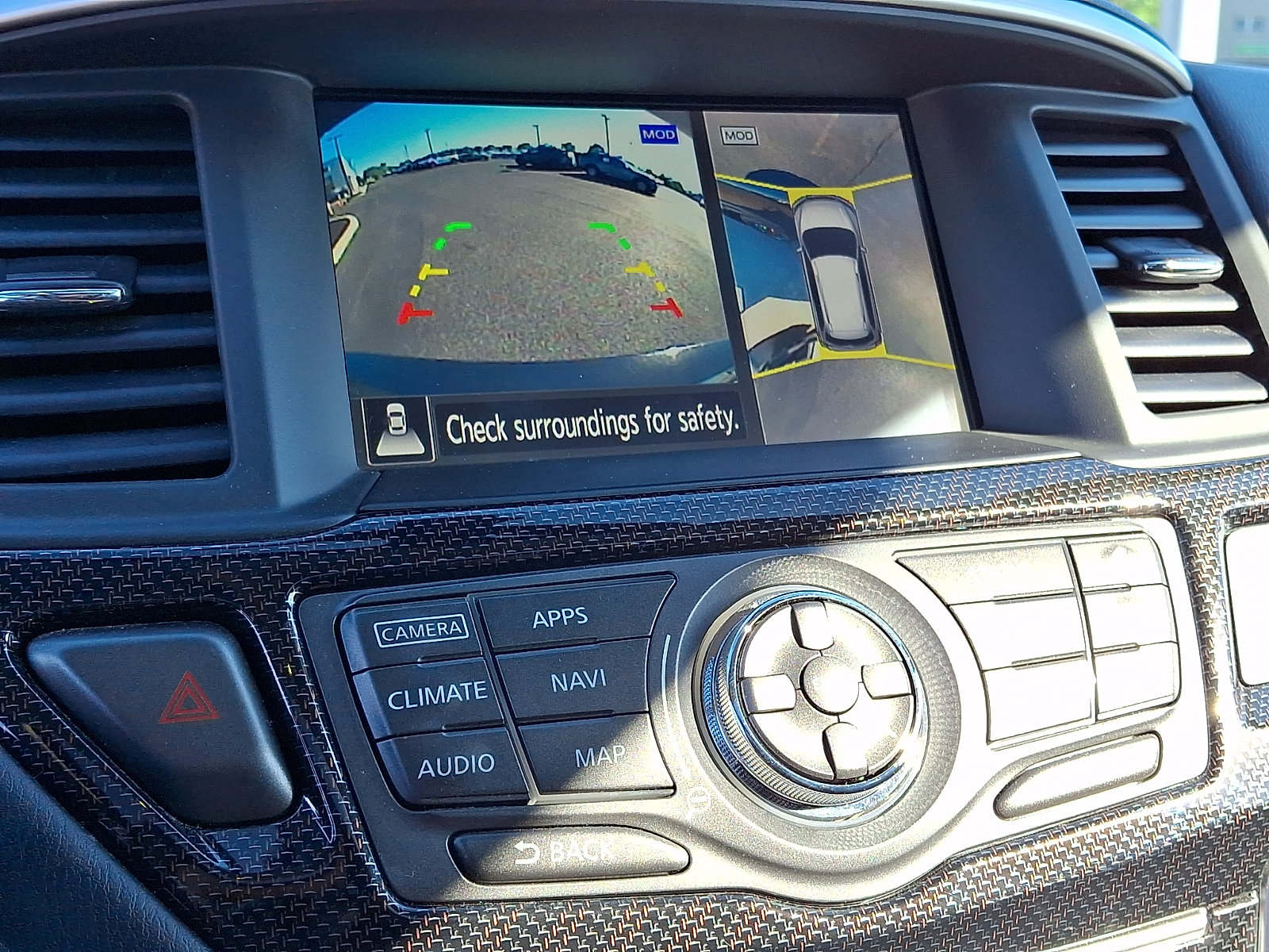 Used 2020 Nissan Pathfinder SL AWD/4WD image 21