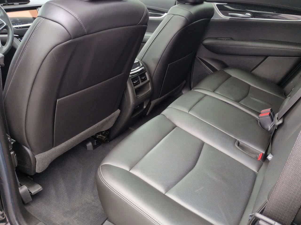 Used 2023 Cadillac XT5 Premium Luxury w/ LPO, Floor Liner Package AWD/4WD image 18