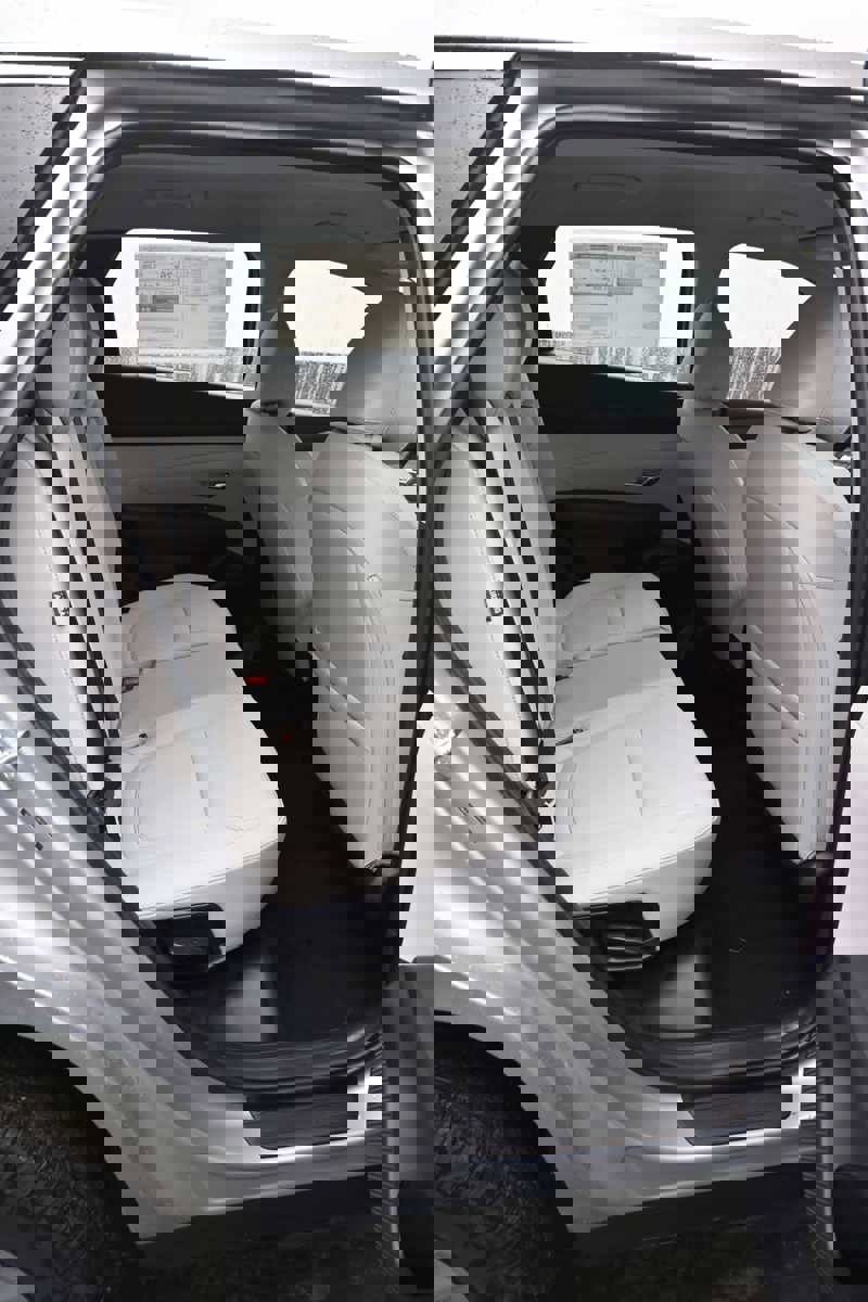 New 2026 Hyundai Tucson SE image 10