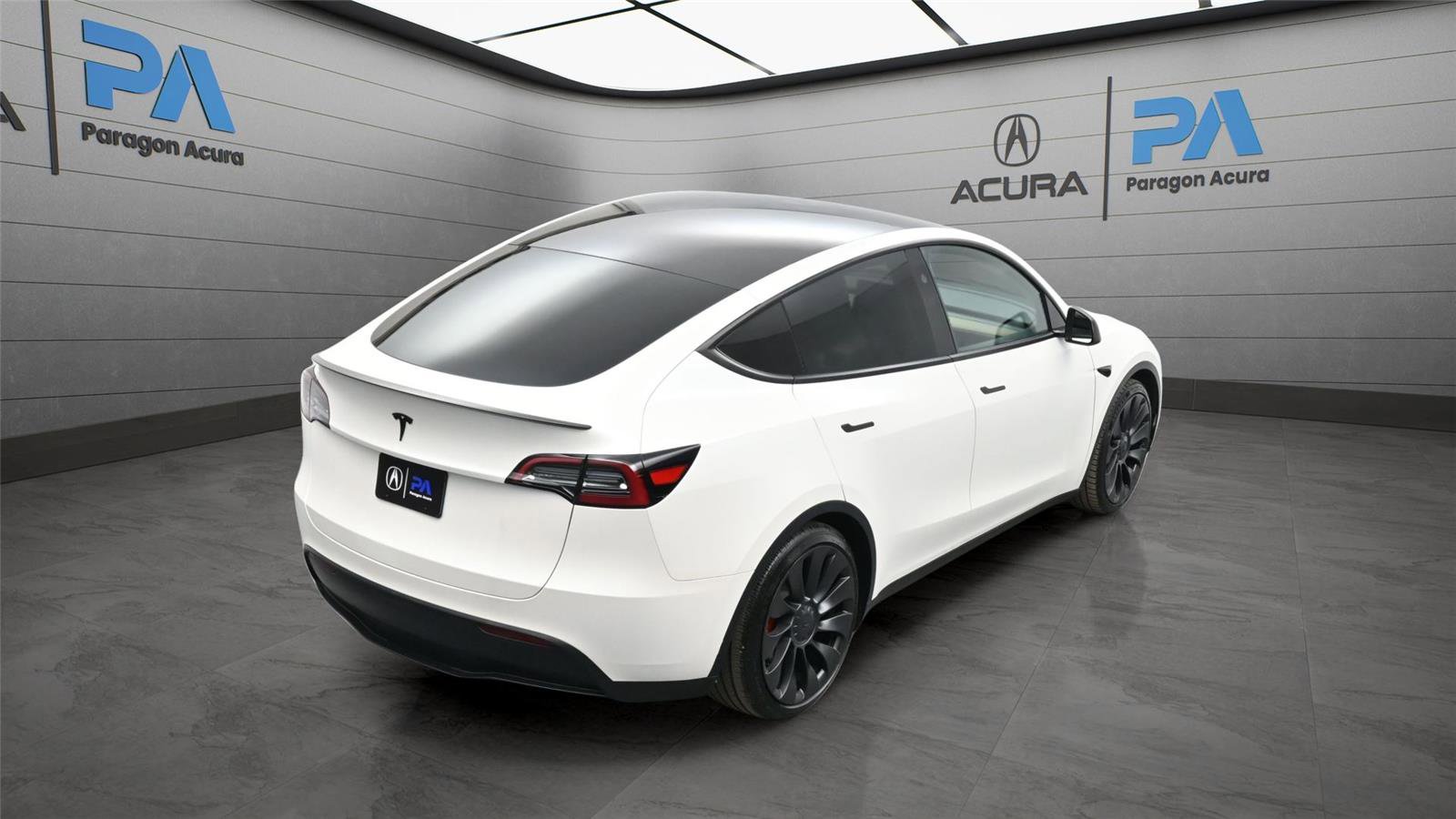 Used 2025 Tesla Model Y Performance image 32