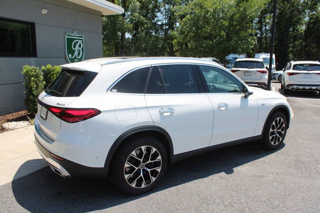 Certified 2025 Mercedes-Benz GLC 350e image 4
