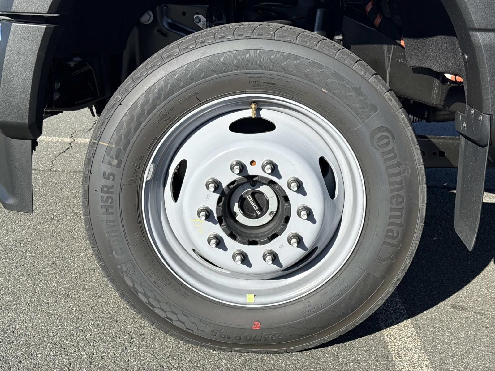 New 2026 Ford F450 XL AWD/4WD image 9