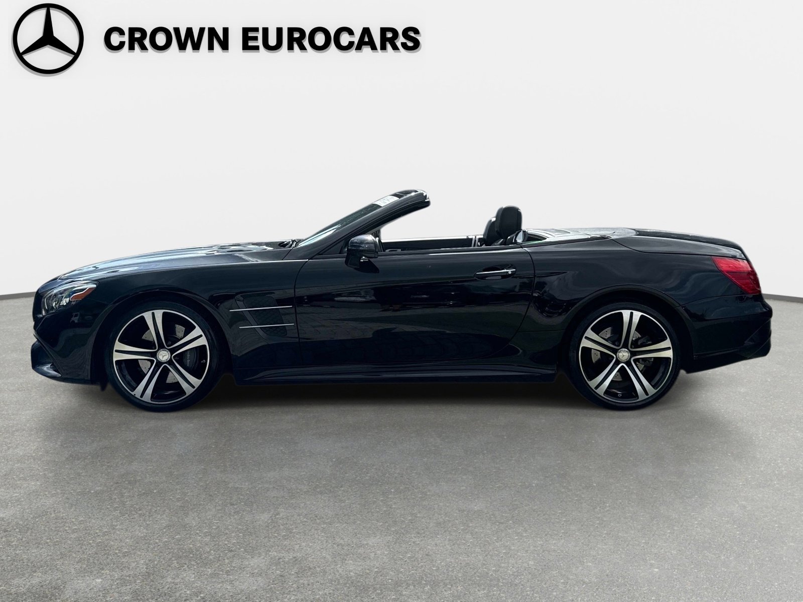 Used 2017 Mercedes-Benz SL 450 image 2