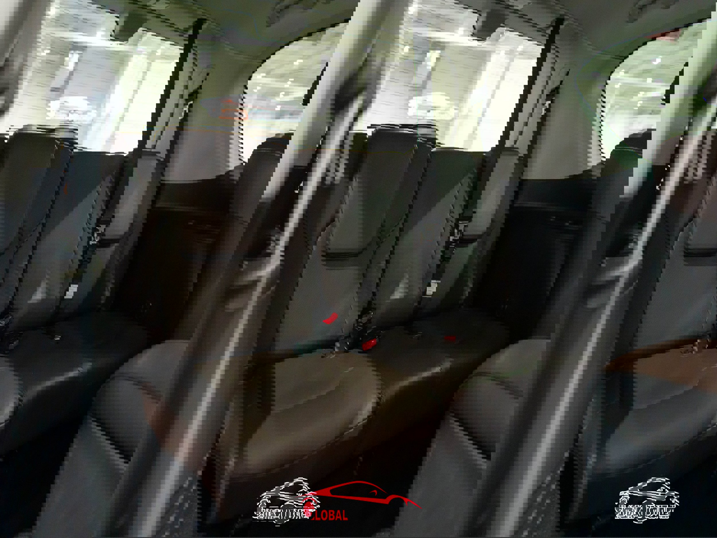 Used 2021 INFINITI QX80 Premium Select w/ All-Season Package image 20