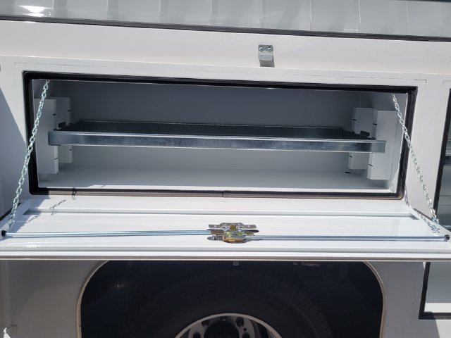 New 2024 Ford F350 XLT RWD image 8