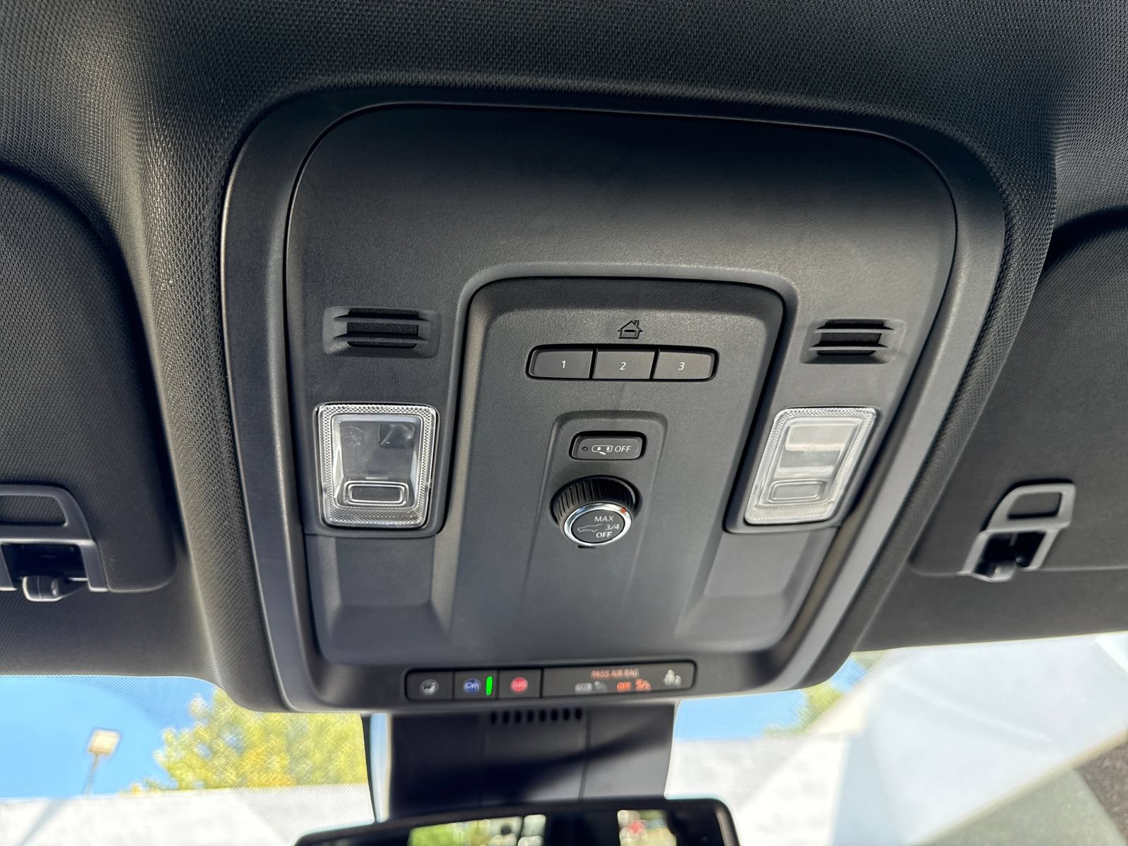 Used 2023 GMC Yukon SLT w/ Max Trailering Package AWD/4WD image 21