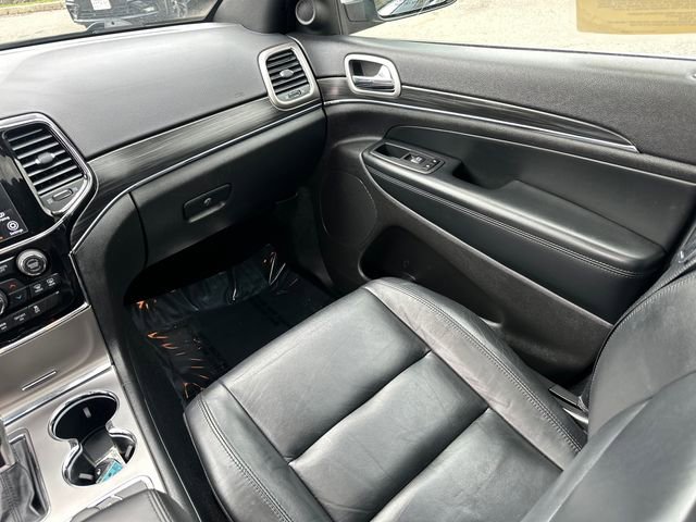 Used 2020 Jeep Grand Cherokee Limited w/ Premium Lighting Group image 22