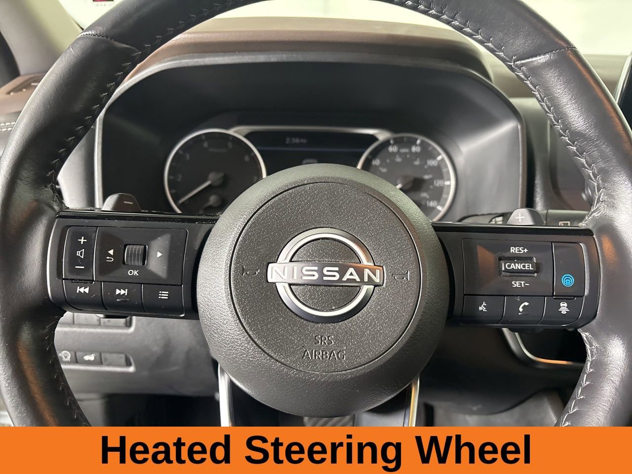 Used 2023 Nissan Rogue SV w/ SV Premium B Package image 14