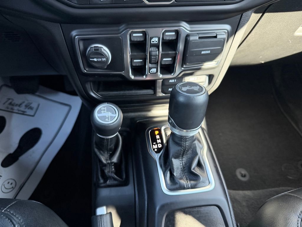 Used 2022 Jeep Wrangler Unlimited Sahara image 23