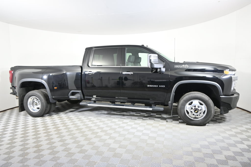 Used 2021 Chevrolet Silverado 3500 High Country w/ Snow Plow Prep/Camper Package AWD/4WD image 9