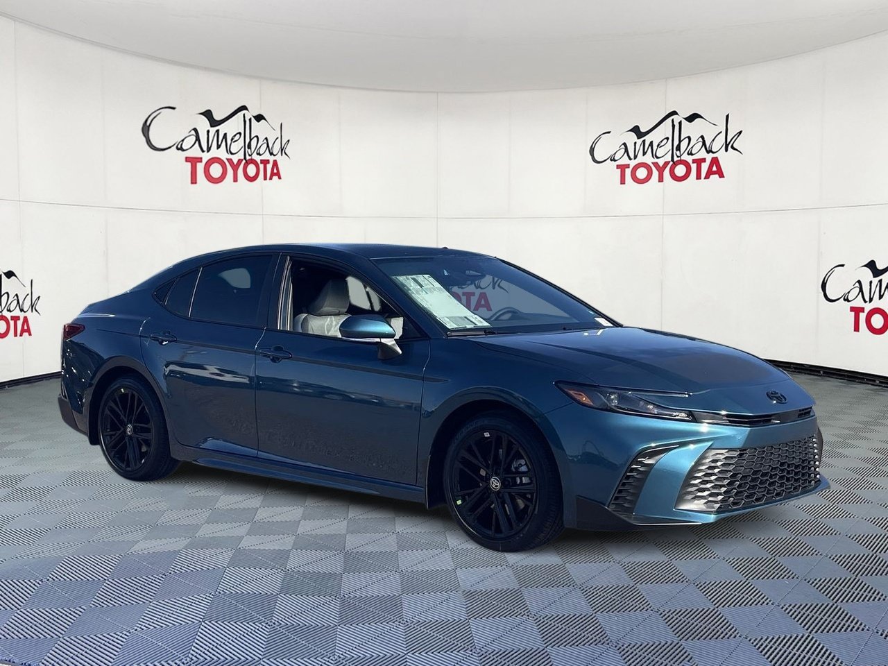 New 2026 Toyota Camry SE FWD image 3