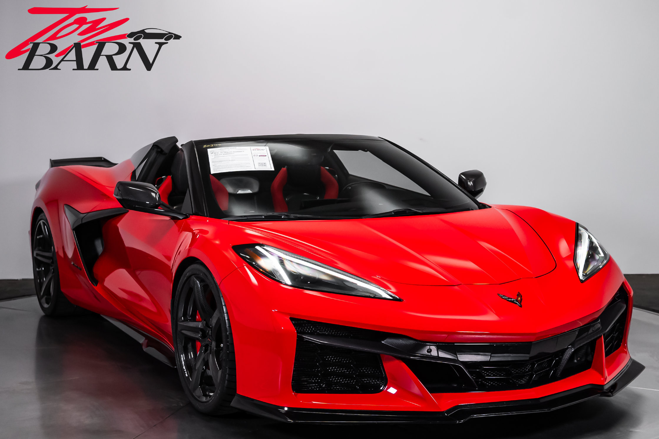 Used 2023 Chevrolet Corvette Z06 w/ Stealth Interior Trim Package RWD image 7