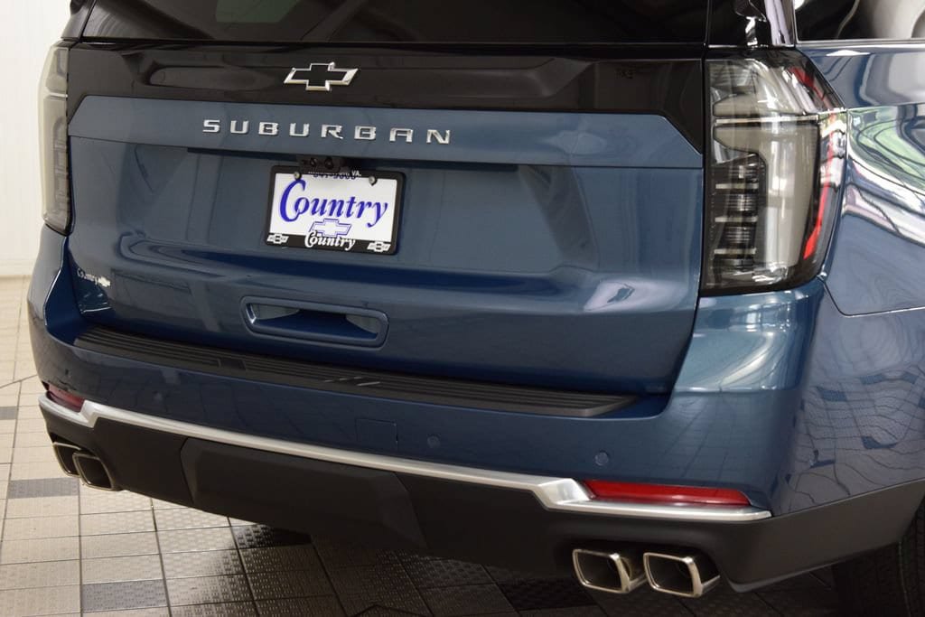 New 2026 Chevrolet Suburban High Country AWD/4WD image 21