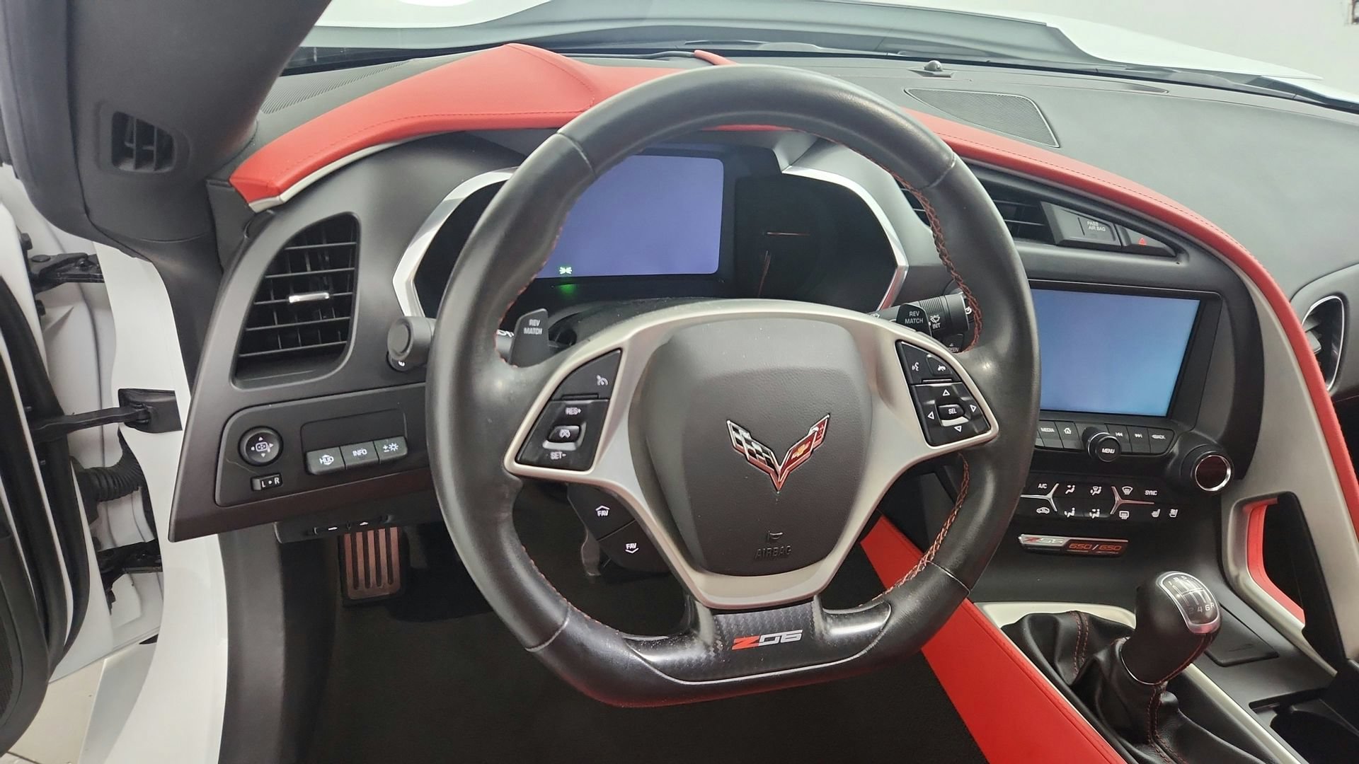 Used 2016 Chevrolet Corvette Z06 w/ 2LZ Preferred Equipment Group RWD image 18