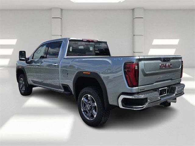 New 2025 GMC Sierra 3500 SLT w/ SLT Convenience Package image 3