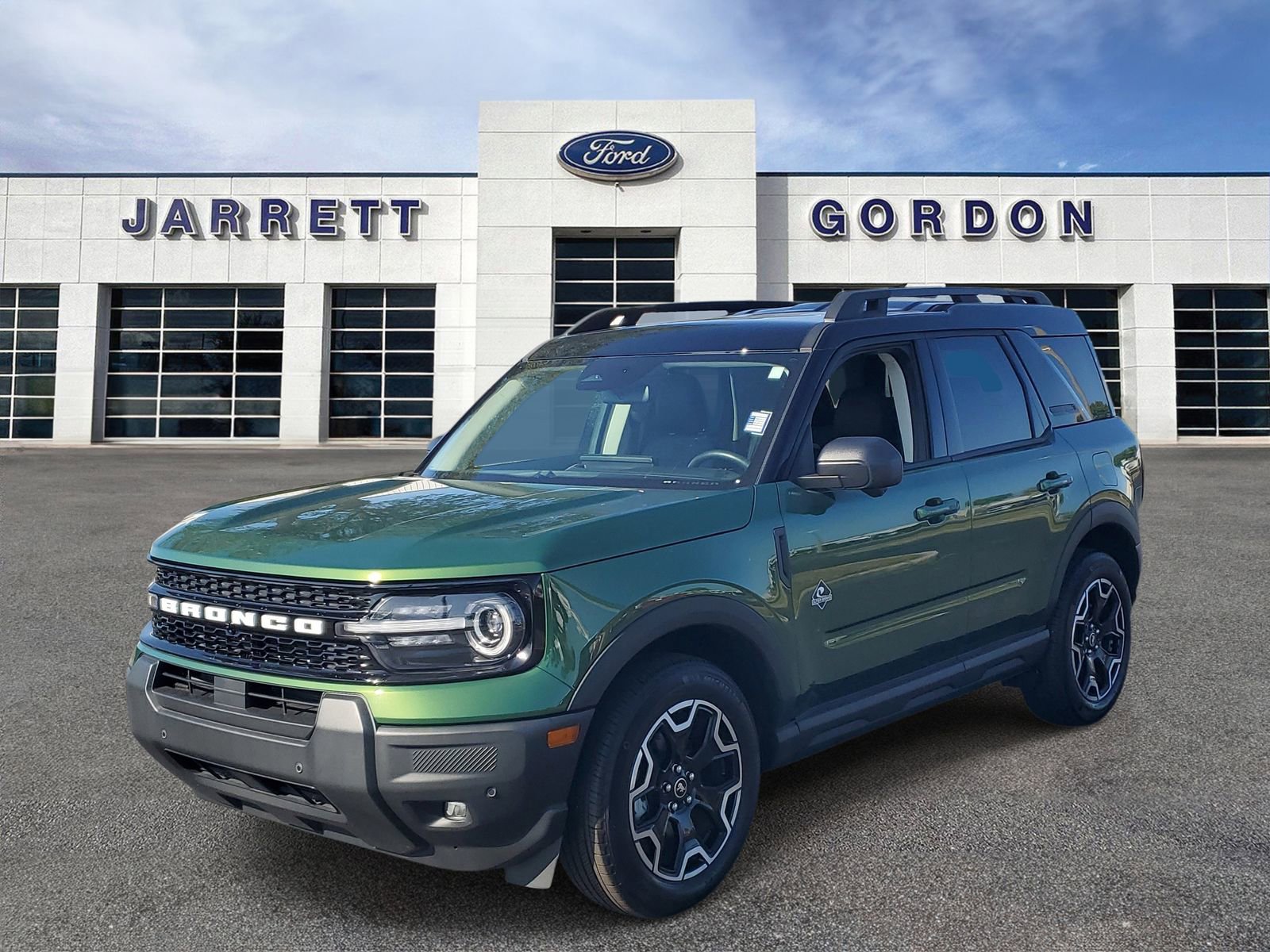 Certified 2025 Ford Bronco Sport Outer Banks w/ Outer Banks Tech Package+ image 2