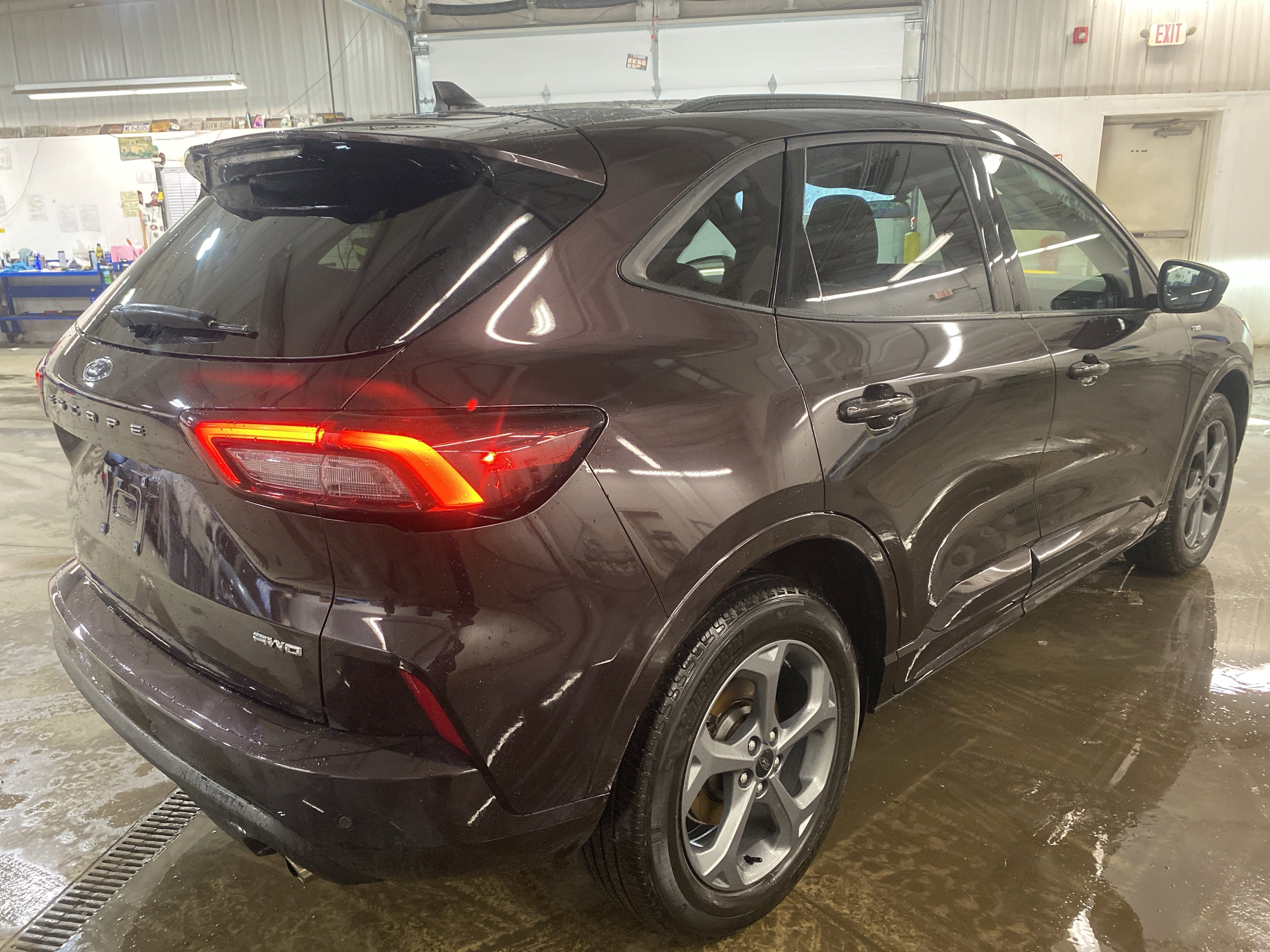 Used 2023 Ford Escape ST-Line w/ Tech Pack #1 image 5