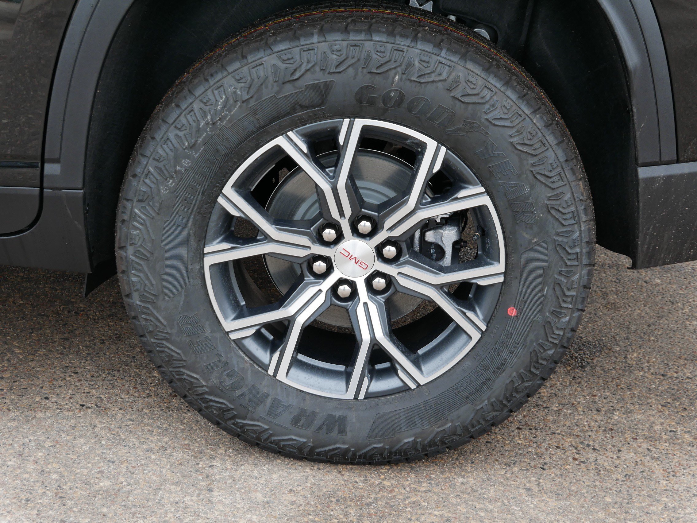 New 2026 GMC Acadia AT4 w/ Luxury Package AWD/4WD image 3